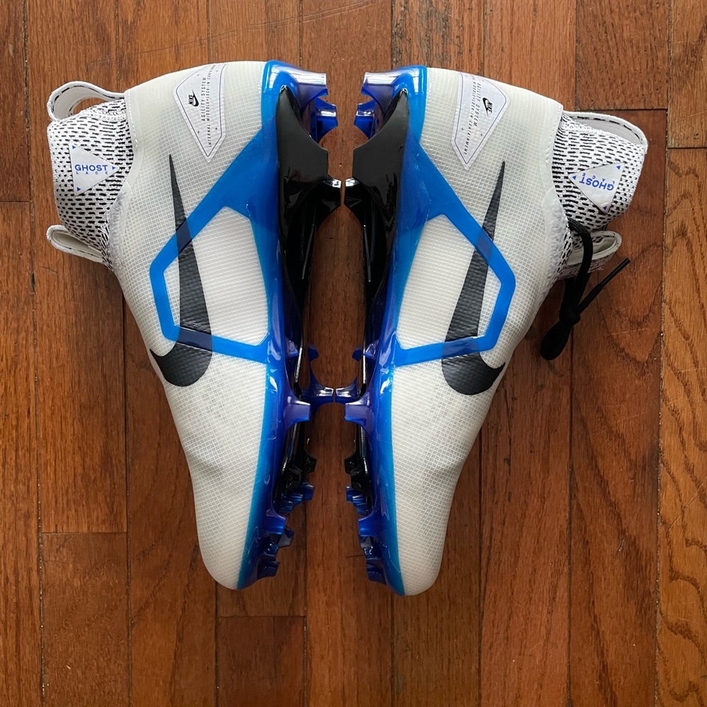 Nike Alpha Menace 3  cleats